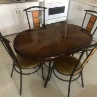 میز غذاخوری