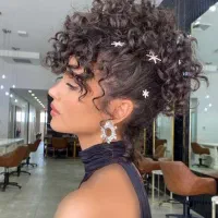 مدل برای میکاپ و شینیون|خدمات آرایشگری و زیبایی|سراب, |دیوار