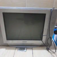 دو عدد تلویزیون ال‌جی ۲۱ اینچ تمیز