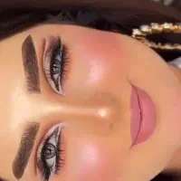 کاشت ناخن .مژه .مکاپ وشنیون .رنگ و کراتینه