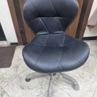 صندلی  آرایشگاهی