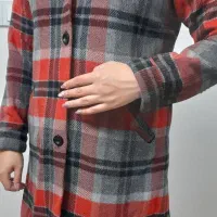 تعدادی لباس نو|لباس|اصفهان, گلستان|دیوار