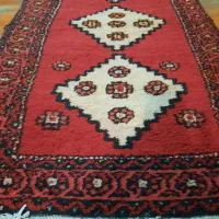 فرش کناره دستباف پشمی قدیمی دکورهتل رستوران|فرش|ارومیه, |دیوار