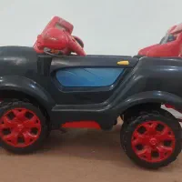 ماشین شارژی ۲موتوره درحدنو کم کار|اسباب‌بازی بچه|بندرعباس, |دیوار