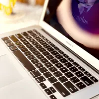 لپتاپmacbookحرفه‌ای درحد آک مناسب فوتوشاپ(ون پلاس)|رایانه همراه|تبریز, |دیوار