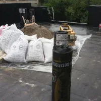 نصاب قیر گونی و ایزوگام|خدمات پیشه و مهارت|تنکابن, |دیوار