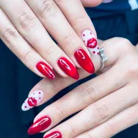 آموزش کاشت و ترمیم ناخن تخفیف ویژه