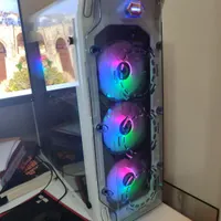 کیس و مانیتور گیمینگ