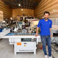 دستگاه لبه چسبان سه ایستگاه Tach