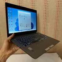 لپتاپ بسیار باریک و سبک Toahiba