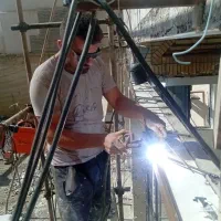 کاشی۲۰۰.نما۳۲۰سیمان‌کاری۱۲۵|خدمات پیشه و مهارت|بندرعباس, |دیوار