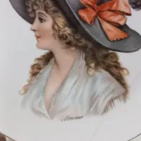 دکوری بشقاب قدیمی رخ فانتاسی بسیارزیبا و نو|کلکسیون اشیاء عتیقه|لاهیجان, انقلاب|دیوار