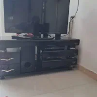 میزتلویزین ساده شیشه ای ترک|میز تلویزیون|رشت, استقامت ۲|دیوار