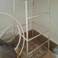 چهار پایه آهنی