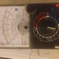 تعدادی وسایل و ابزار