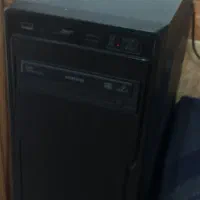 کیس کامپیوتر تمیز