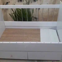 تخت|تخت و سرویس خواب|قمرود, |دیوار