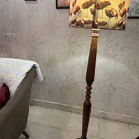 آباژور چوبی با شیلد طرح دار