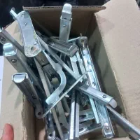 قفسه شیشه ای همراه با پایه مخصوص|کتابخانه، شلف، قفسههای دیواری|آبدانان, |دیوار