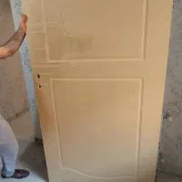 درب ورودی آپارتمان