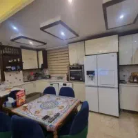 ۸۰متر/فول امکانات/خوش نقشه/گذرپهن و مشجر/به قیمت