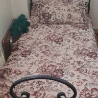 تخت تک نفره