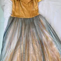 پیراهن ماکسی|لباس|شاهین‌شهر, عطار|دیوار