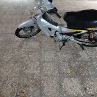 موتورسیکلت لاکی
