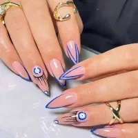 خدمات کاشت و طراحی ناخن|خدمات آرایشگری و زیبایی|شیراز, شهرک امیر کبیر|دیوار