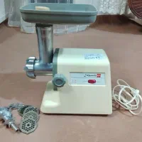 چرخ گوشت کاملا سالم