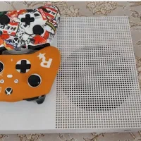 فروش ایکس باکس وان اس یک ترابایت دودسته|کنسول، بازی ویدئویی و آنلاین|شاهین‌شهر, عطار|دیوار