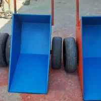 بلوک زن و فرغون صنعتی و هم زن صنعتی|ماشینآلات صنعتی|بهارستان, |دیوار