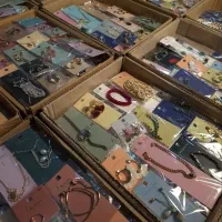 بدلیجات کیلویی|بدلیجات|اصفهان, نقش جهان|دیوار