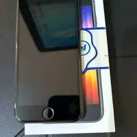 آیفون SE 2022 مشکی 128|موبایل|تهران, خواجه نصیر طوسی|دیوار