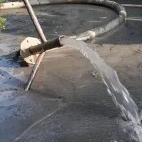 حفر چاه آب شیرین مته ای و لایروبی .جذبی