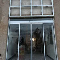دربهای اتوماتیک‌ شیشه‌ای وطرح اتوماتیک