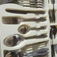 سرویس قاشق و چنگال 24نفره با پایه
