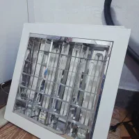 4عد چراغ سقفی کاملا سالم