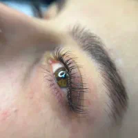 اکستنشن مژه و لیفت