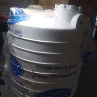 منبع آب عمودی ۴۰۰۰ لیتری