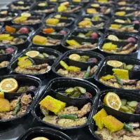 آشپز ماهر ایرانی و سوخاری زن|استخدام خدمات فروشگاه و رستوران|تهران, شهرک پرواز|دیوار