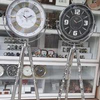 ساعت ایستاده نقره ای|ساعت دیواری و تزئینی|شیراز, آزادگان|دیوار