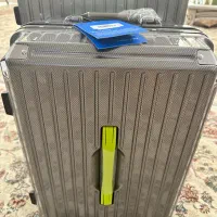 چمدان مسافرتی و کریان خارجی