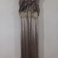 تعدادی لباس مجلسی|لباس|شادگان, |دیوار