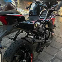 cfریس|موتورسیکلت|رشت, عینک|دیوار