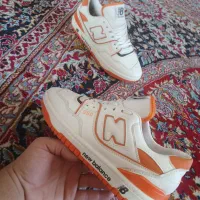 کتونی نیوبالانس 550