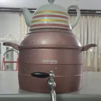 کتری شیردار چُدَنی کاملا سالم|قوری، کتری، قهوهساز دستی|مبارکه, |دیوار