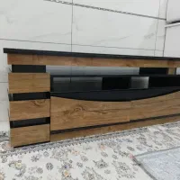 میز تلویزیون در حد صفر بدون خط و خش