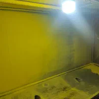 استخدام در کارگاه رنگ کوره ای