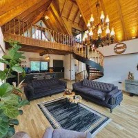 کلبه جنگلی لوکس دیار استخرسرپوشیده و جکوزی رو روف|اجارهٔ کوتاه‌مدت ویلا و باغ|رامسر, |دیوار